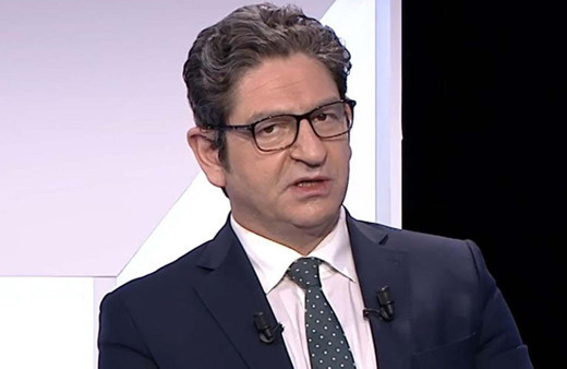 Güntekin Onay'dan canlı yayında küfür kazası! Reji son anda fark etti