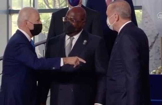 Cumhurbaşkanı Erdoğan ABD lideri Biden ile zirve öncesi sohbet etti