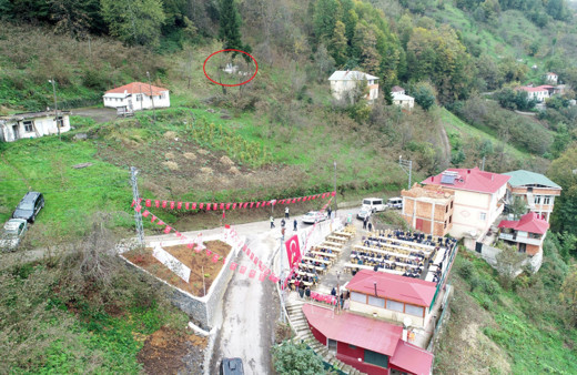 Trabzon'da görünmeyen şehit mezarı için 100 metre yakınına anıt dikildi