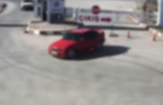 Trabzon'da aracıyla drift yapan aday sürücünün ehliyeti iptal edildi