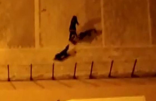 Böyle vicdansızlık görülmedi! Esenyurt'ta köpeği tekme tokat dövdü