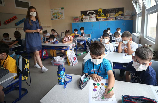 Yüz yüze eğitime ara veriliyor! Milli Eğitim Bakanlığı açıkladı ara tatil ne zaman?