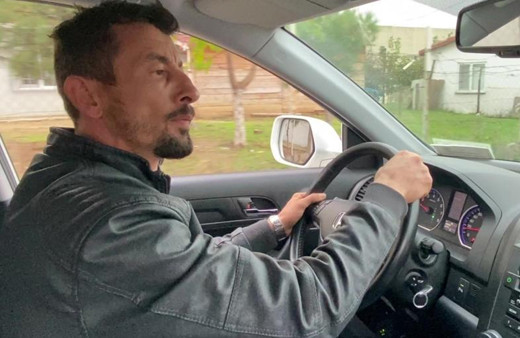 Kocaeli'de ses kaydıyla sokak sokak dolaşıyor! Bulabilmek için her yerde arıyor