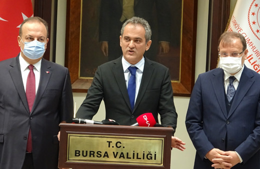 Milli Eğitim Bakanı Mahmut Özer'den flaş ara tatil açıklaması! Öğretmenler izinli mi olacak?