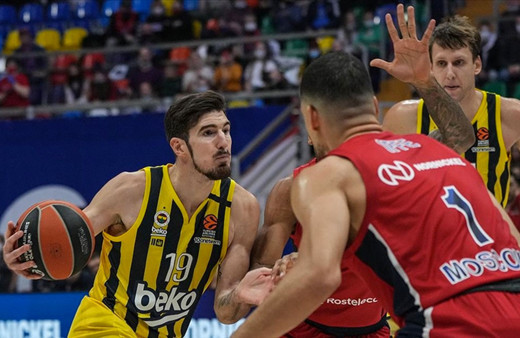 Fenerbahçe Beko CSKA Moskova'yı deplasmanda dize getirdi