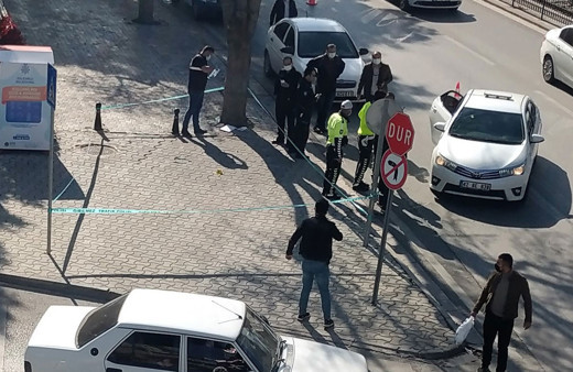 Konya'da alarm zilleri çaldıran olay! Silahlı kız kafeye gelip 14 yaşındaki kızı vurdu