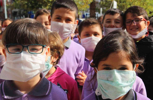 Okulların kapanmasıyla ilgili çarpıcı anket! Veliler ne düşünüyor?