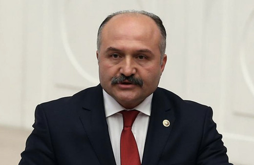 Erhan Usta kimdir aslen nereli kaç yaşında Erhan Usta siyasi hayatı