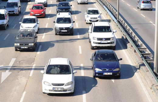 İkinci el otomobil fiyatları uçuşa geçti ekim ayı artış oranı dikkat çekti