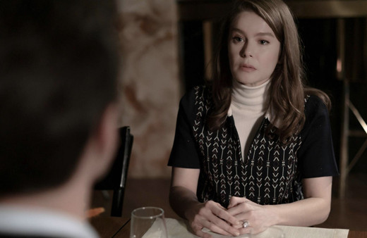 Kanal D dizisi Arka Sokaklar'dan Camdaki Kız'a transfer Yüsra Geyik kadroda!