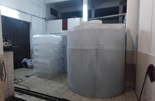 Tekirdağ'da sirke fabrikasında 76 ton kaçak içki ele geçirildi