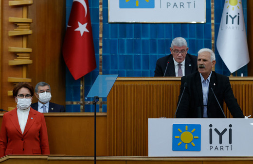 Meral Akşener'in kürsüye çiftçi diye çıkardığı kişinin polislikten ihraç edildiği öne sürüldü