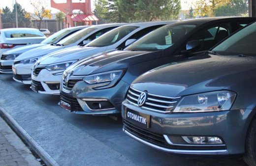 İkinci el araba fiyatlarıyla ilgili galericilerden açıklama: Satmakta nazlanıyoruz