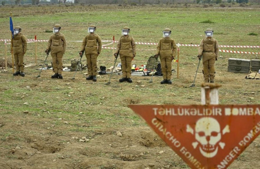 Ermeni askerleri sınırdaki Azerbaycan mevzilerine ateş açtı