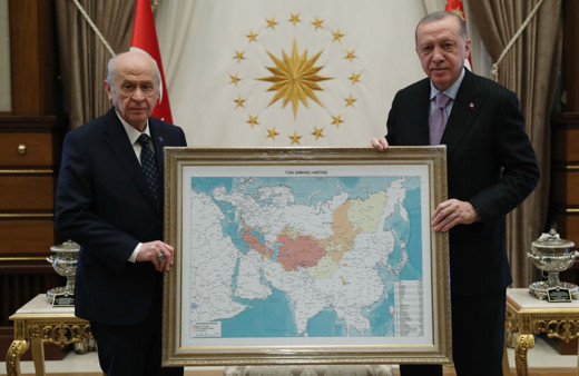 Erdoğan ve Bahçeli'nin haritalı pozu Yunan'ın zoruna gitti