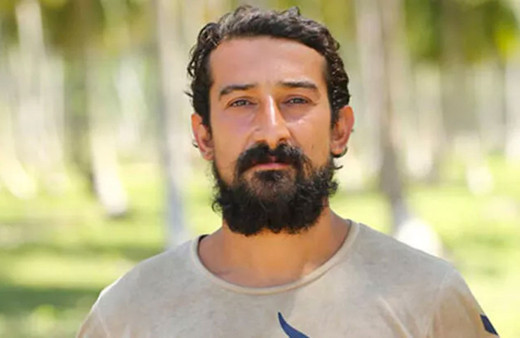 Serhat Akın: Mesut Özil’e sallayan taş olur kendinize gelin!