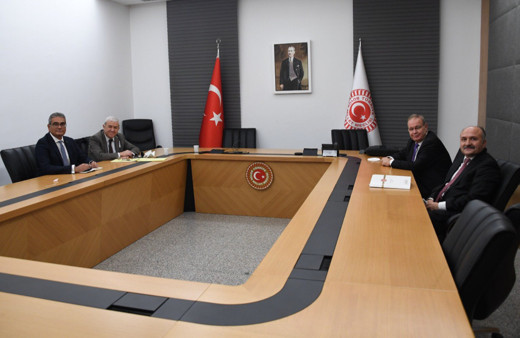 Muhalefet partileri ekonomik hareketliliği değerlendirmek üzere toplandı