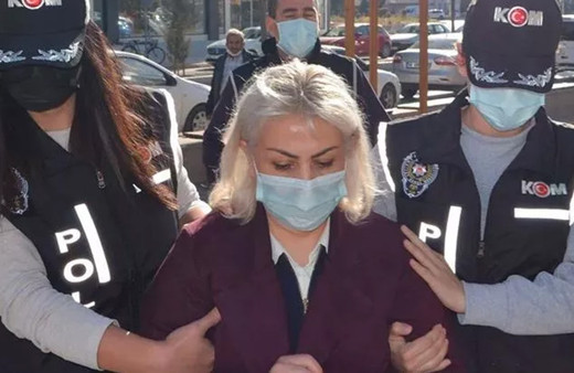 Sahte profesör Zulal Atalay Laçin'in doktorası da sahte çıktı Lisansı da şüpheli!