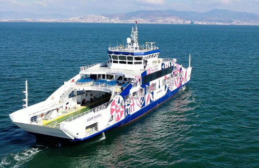İzmir'de feribot ücretlerine zam