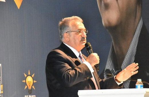 AK Partili Hayati Yazıcı: Var olan sorunlarımızın farkındayız