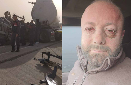 Kum fırtınası şehirleri dağıttı araçlar kaza yaptı göz gözü görmedi kara yolu kapandı!