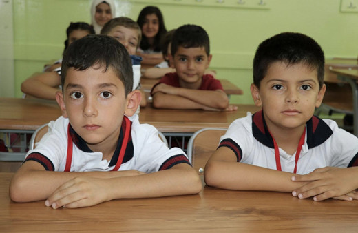 İzmir'de okullar yarın tatil mi 1 Aralık valilik tatil açıklaması güncel haberi