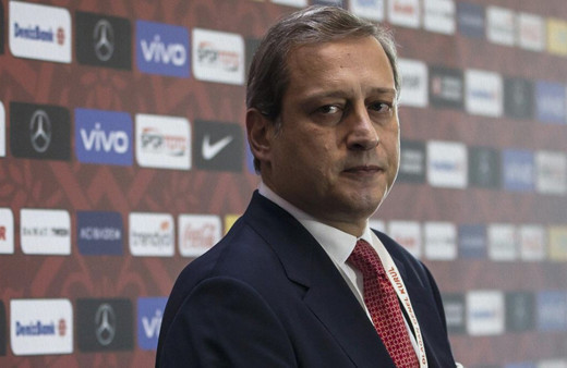 Arda Turan'a Burak Elmas'tan tepki: Hata yaptı