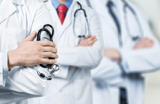 Pratisyen doktorlar 2022'de kaç para zam alacak yeni maaşlar ne kadar?