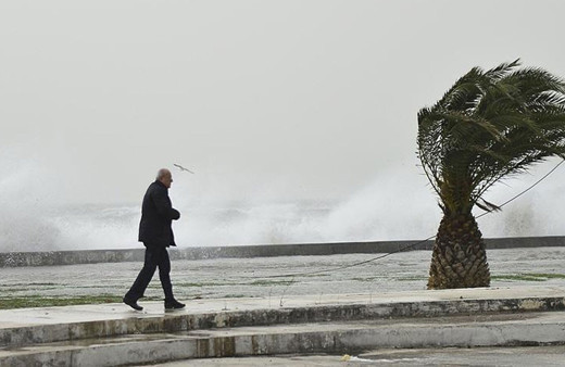 İstanbul saatlik hava durumu! Meteoroloji uyardı lodos geri döndü bu illerdekiler dikkat!
