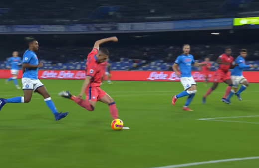 Merih Demiral nefis gol attı Atalanta Napoli'yi liderlik koltuğundan etti