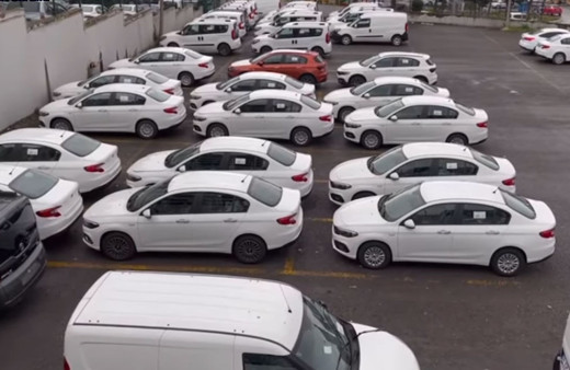 Sıfır araba yok deniyor peki bu araçlar neden bekliyor? Satış danışmanları itiraf etti