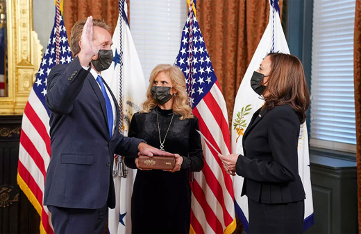 ABD'nin yeni Ankara Büyükelçisi Flake yemin etti!