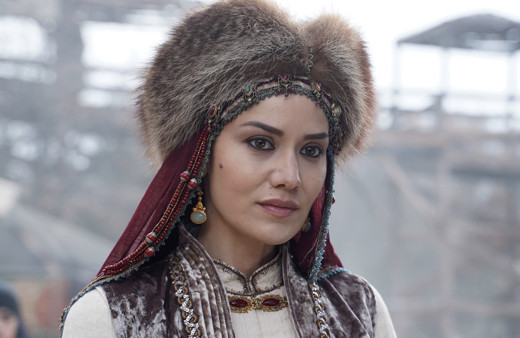 Akça Hatun tarihte kimdir kimin kızı Sultan Alparslan'dan kaç çocuğu var?