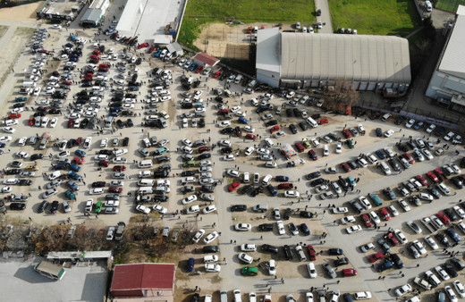 Bursa'da vatandaşlar akın etti! Esnafın yüzü güldü: 200 bin TL altında ikinci el araç kalmadı