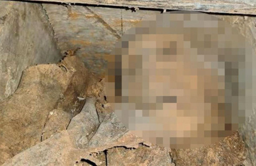 330 yıl önce ölen adamın mezarı kazıldı cesedi gören polisler de şaşırdı