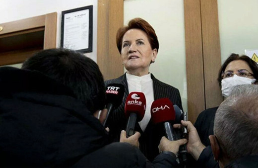 Meral Akşener sordu: Emekli 1600 lira maaşla nasıl geçinir?