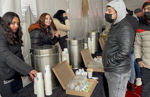 Esenler'de, Dünya Çay Günü'nde 73 çeşit çay ikram edildi
