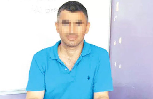 İlkokulda sapık öğretmen şoku! Sapıklıktan 25 yıl hapis cezası var ama öğretmenliğe devam etmiş