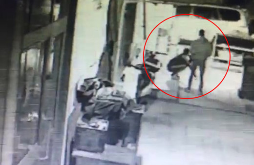 Kocaeli'de pes dedirten hırsızlık! Kızgın fırında pişerken çaldılar