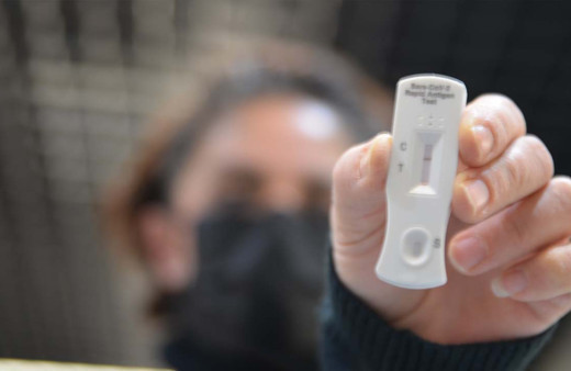 Bu testle çocuklara okulda maske zorunluluğu kalkacak 15 dakikada sonuç çıktı!