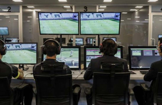 Fenerbahçe - Beşiktaş derbisinin VAR hakemi açıklandı