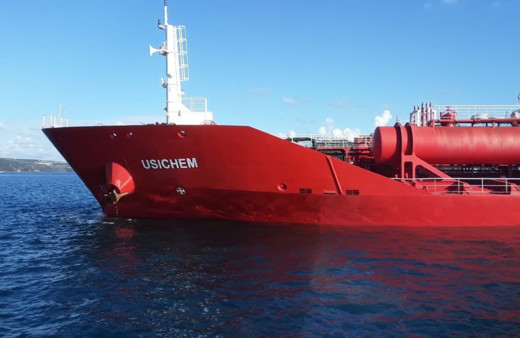 İstanbul Boğazı çift yönlü olarak gemi trafiğine kapatıldı