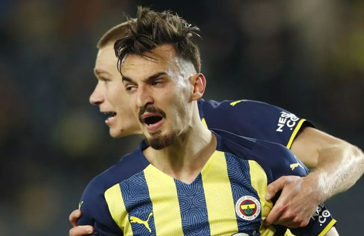 Mergim Berisha'dan Fenerbahçe'ye kötü haber