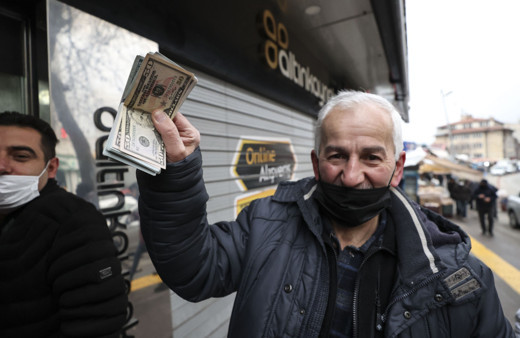 Dövize Endeksli Mevduat sistemi Türkiye'yi hiperenflasyona götürür mü?