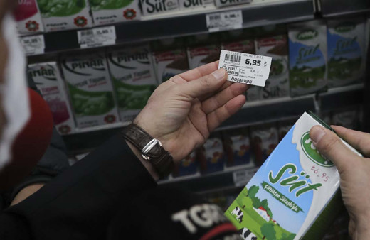 Dolar düştü markette fiyatlar inmiyor! Şikayet üstüne Ticaret Bakanlığı fiyat baskınında