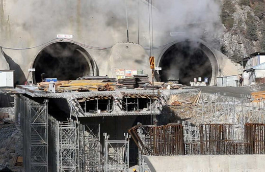 Gümüşhane-Trabzon arası 40 dakikaya düşecek ışığa 90 metre kaldı