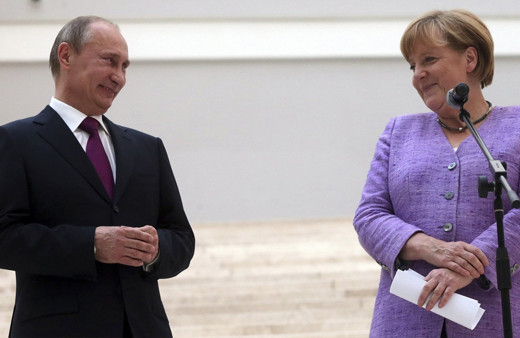 Merkel'in politikaları Almanya'yı Rusya'ya mahkum etti