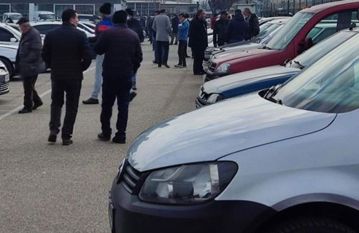 İkinci el araba fiyatları ne zaman düşecek? Uzman isimden kritik açıklama