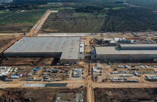 TOGG'un Gemlik'teki üretim tesisin inşaat çalışmaları drone ile havadan görüntülendi