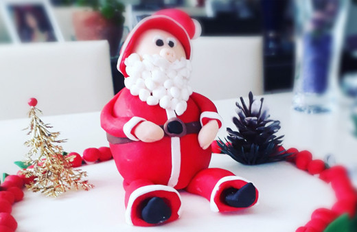 Diyanet'ten yılbaşı fetvası Çam ağaçlı Noel Baba süslemeli pasta caiz mi?